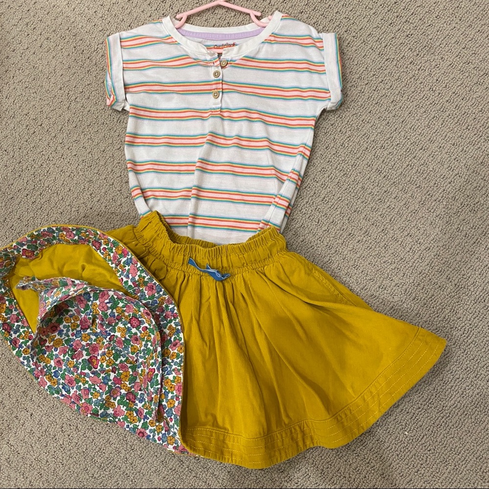 Super adorable Mini Biden twirling skirt, comes with Cat & Jack top 4/5